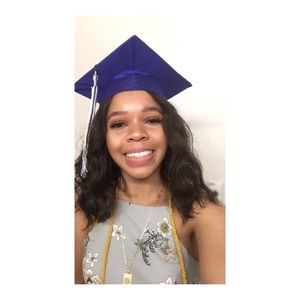 Meet your Posher, Olivia😜😇💞